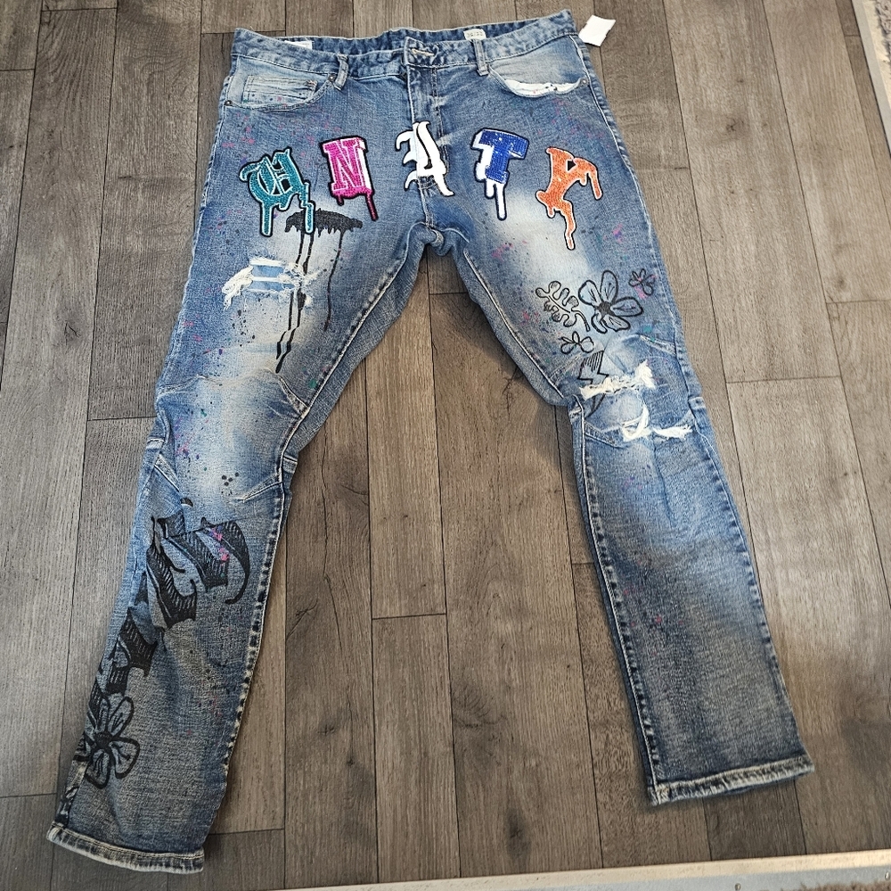 Smoke Rise Men Jeans Size 38/32 Distressed Denim Artsy Festive